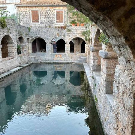 Apartman Tudor Stari Grad  Exteriér fotografie