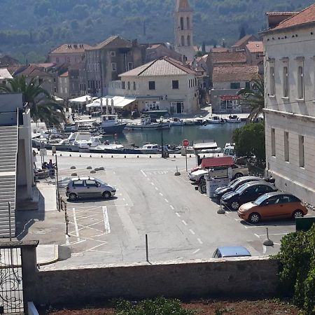 Apartman Tudor Stari Grad  Exteriér fotografie