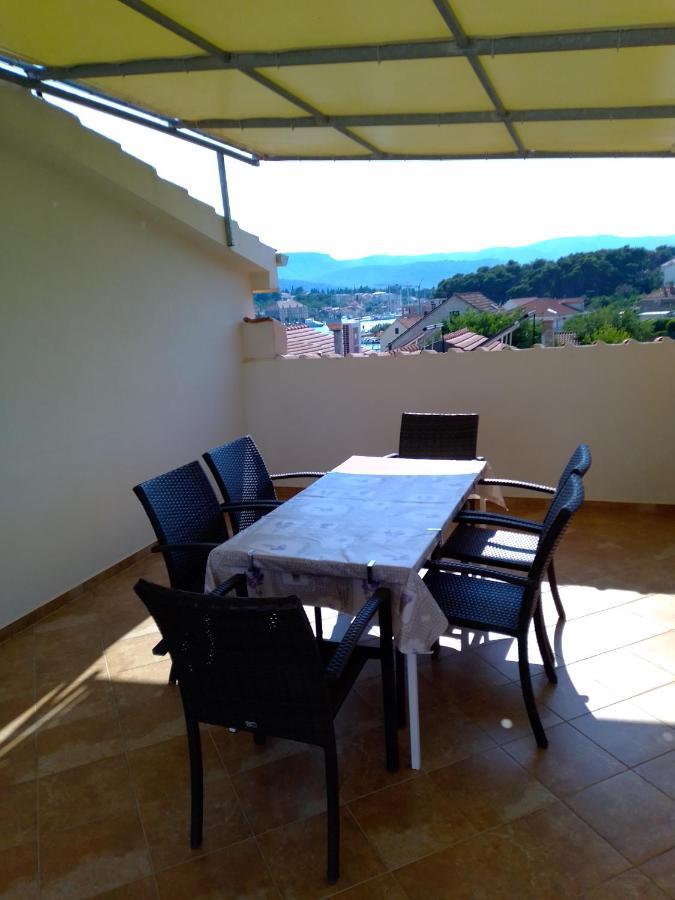 Apartman Tudor Stari Grad  Exteriér fotografie